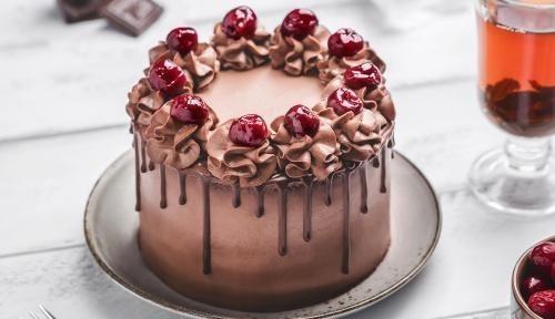 16 Receitas de Bolo Drip Cake E Possibilidades Variadas De Sabores E Estilo