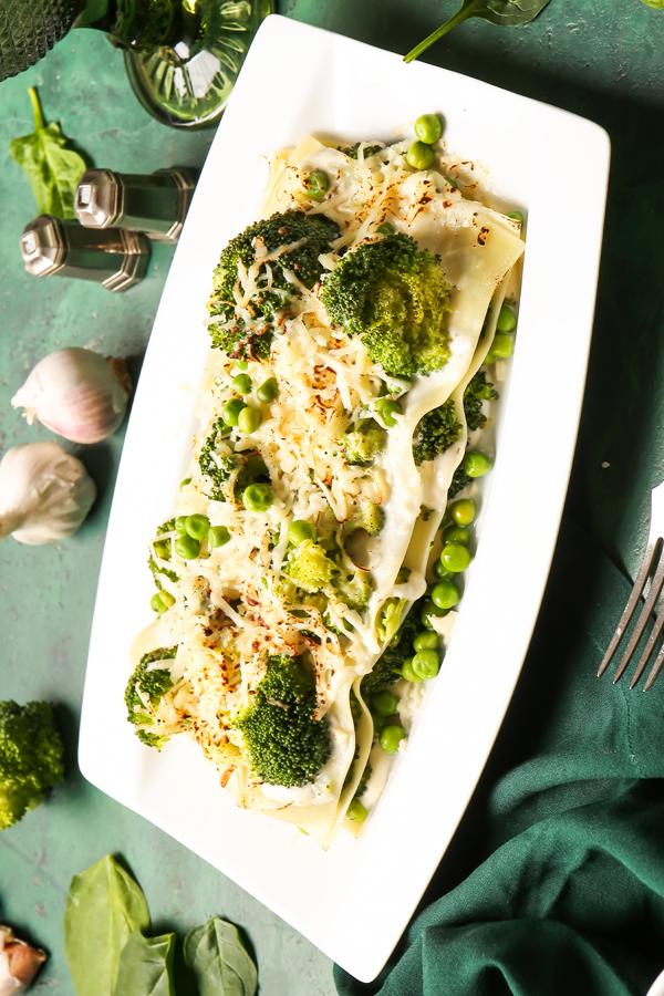 poste no pinterest esta imagem de receita de lasanha-de-brocolis