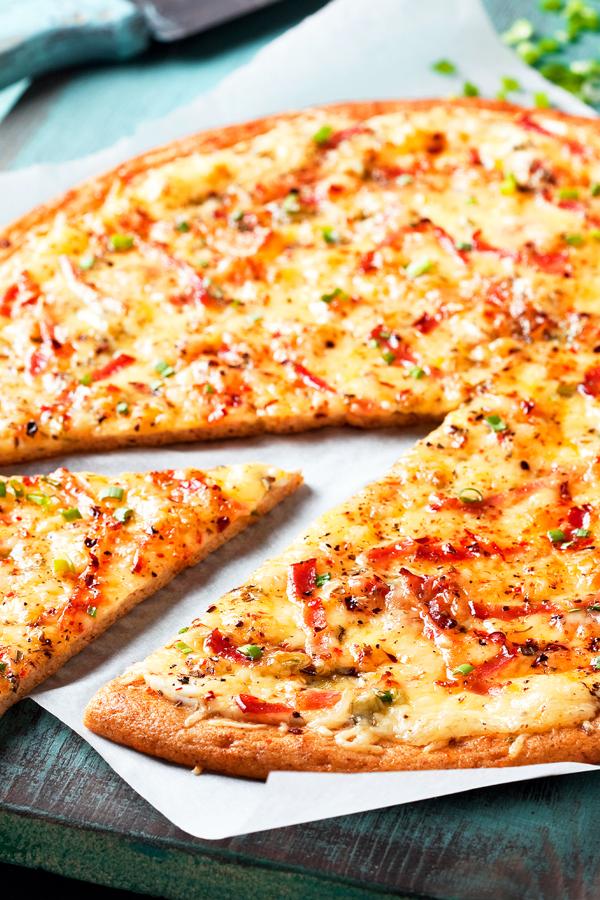 poste no pinterest esta imagem de receita de pizza-sem-gluten