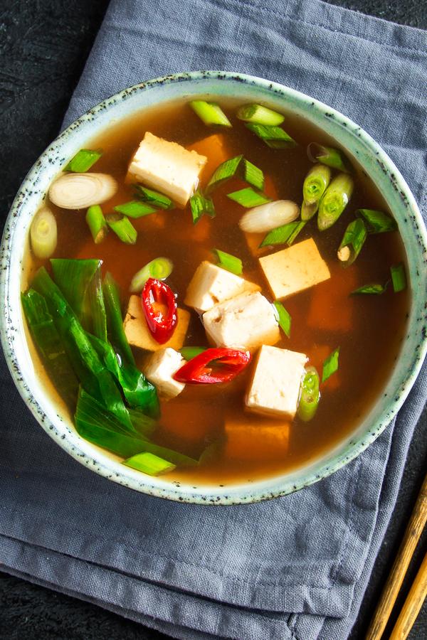 poste no pinterest esta imagem de receita de sopa-japonesa