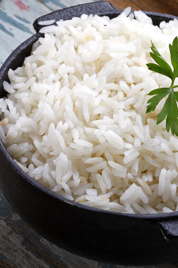 poste no pinterest esta imagem de receita de arroz-refogado