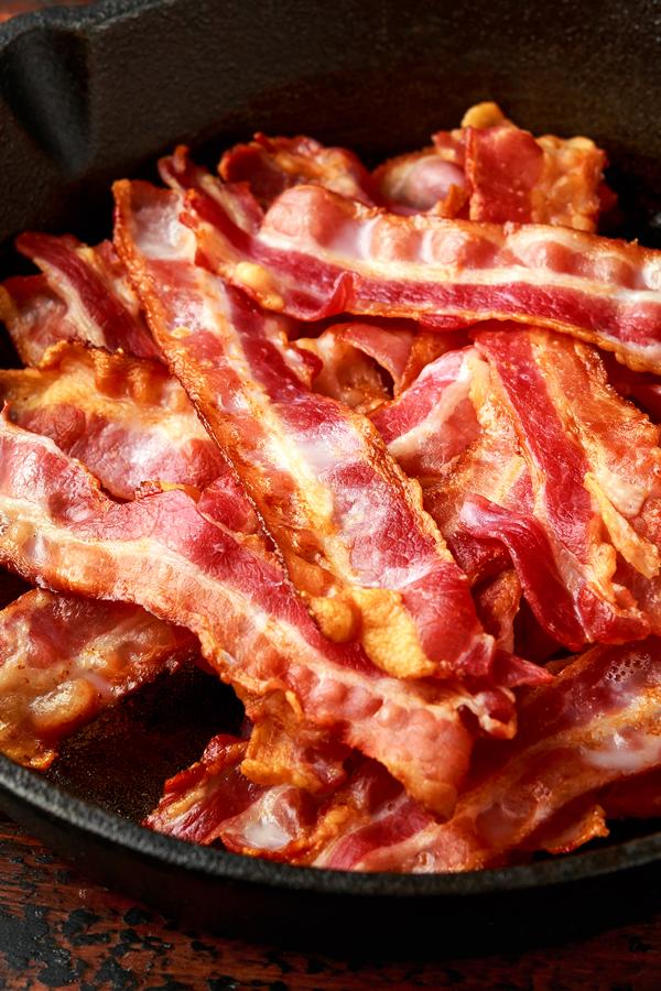 poste no pinterest esta imagem de receita de bacon-no-microondas