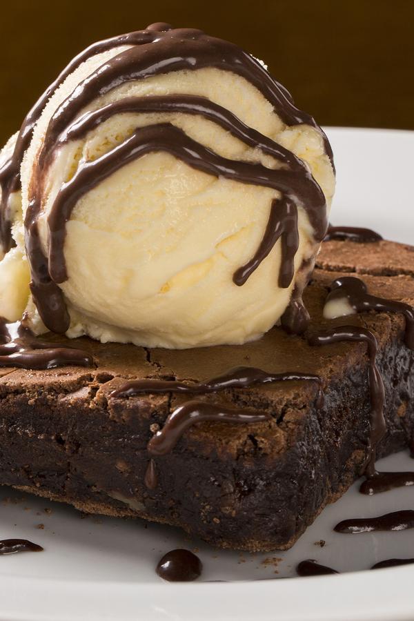 poste no pinterest esta imagem de receita de brownie-com-sorvete