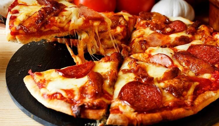 16 Receitas de Pizza de Frigideira com Massa Incrível