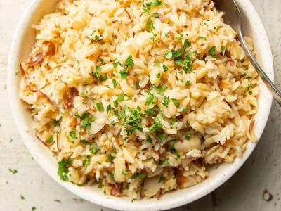 Deliciosa Receita de Arroz com Amêndoas + Variedades Perfeitas para ocasiões especiais