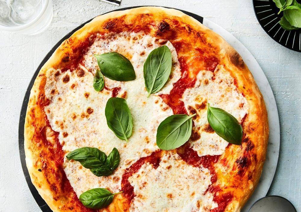 Pizza Napolitana Tradicional Italiana Deliciosa