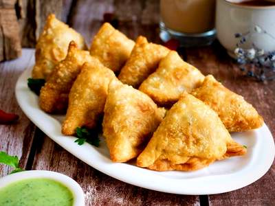 6 Receitas de Samosa Indiana + Super Sugestões Diferentes para Você Conhecer Este Delicioso Prato Indiano