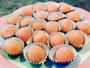 Brigadeiro de morango: doce paixão em 15min