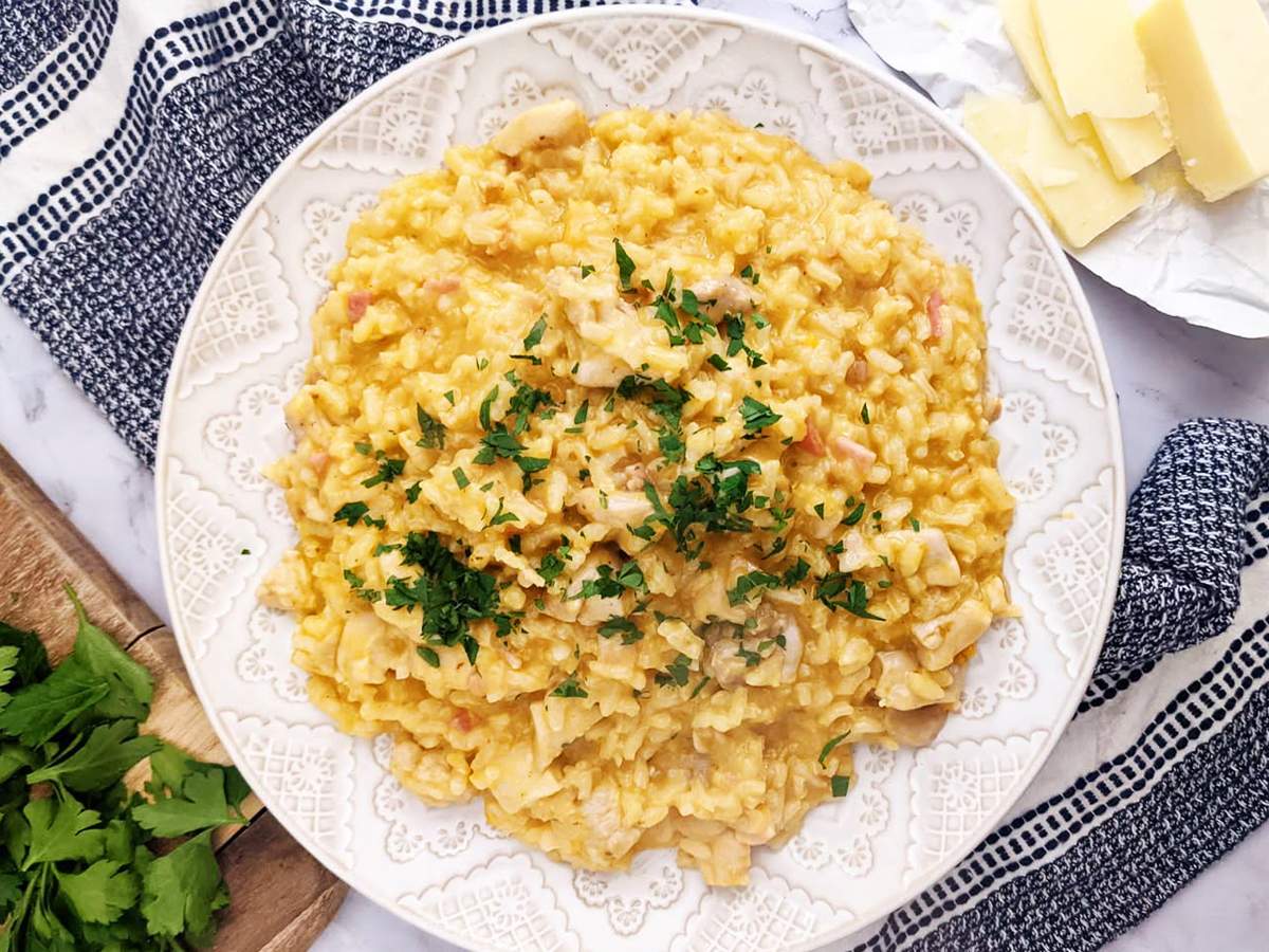 13 Receitas de Risoto de Frango &amp; Variações Para Quem Quer Brilhar Na Cozinha