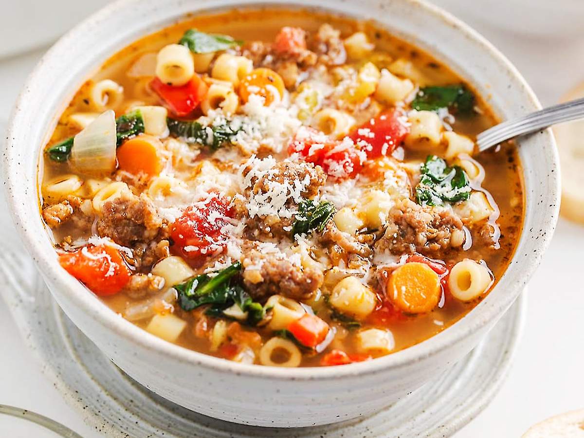 16 Receitas de Sopa Simples COM Muitos Sabores Deliciosos Para O Inverno