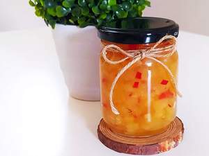 Geleia de abacaxi com pimenta: doce e ardida