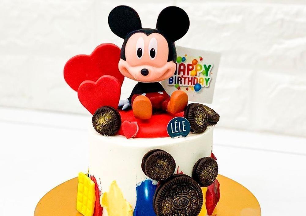 13 Receitas de Bolo do Mickey de Aniversário Quadrado e Redondo Simples:  Saiba Como Fazer