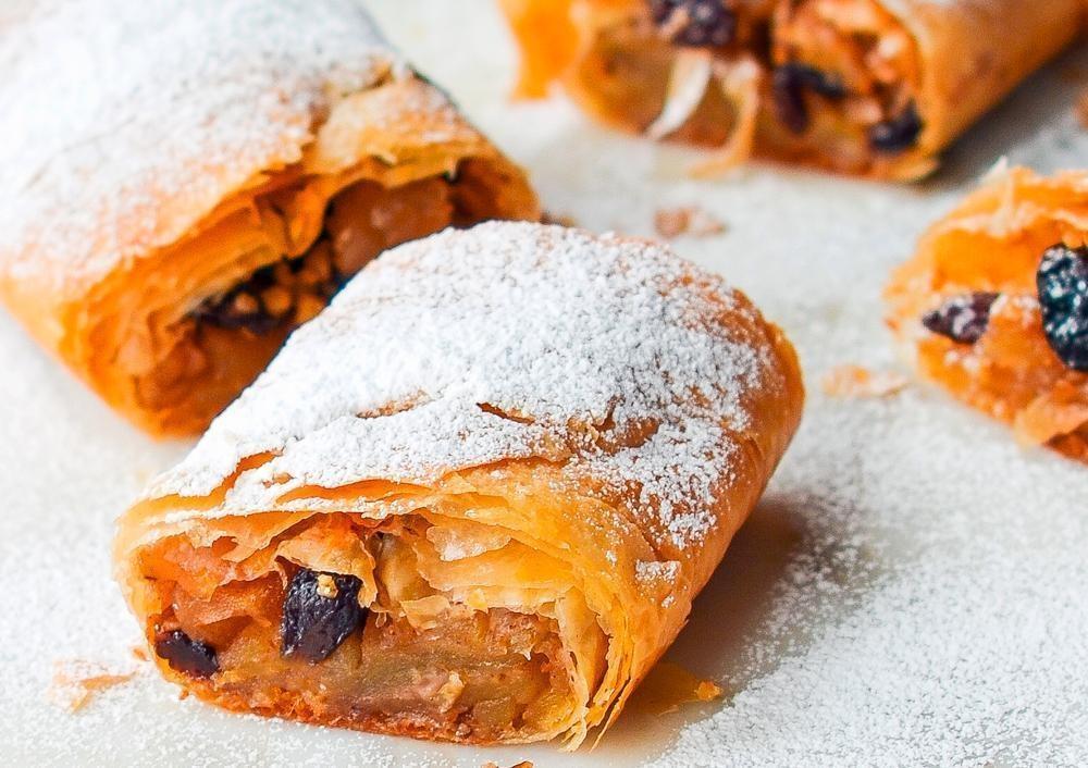 Strudel De Maçã ou Apple Strudel Com Massa Folhada Espetacular