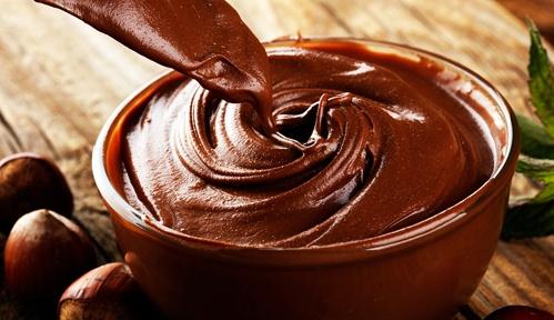 Recheio Para Bolo de Chocolate + Versões Incríveis Para Turbinar Seus Preparos