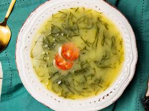 21 Receitas de Caldo Verde Perfeito + Preparos Variados Quentinhos E Reconfortantes