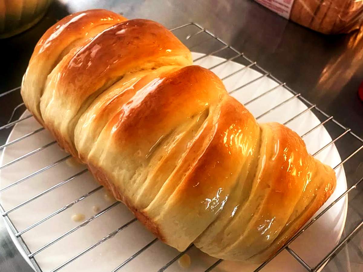 Rosca de Leite Condensado &amp; Preparativos Diferentes Para Incrementar Seu Café Da Tarde