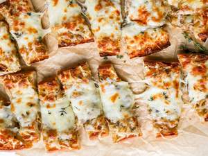 Pizza de Pão de Forma: Surpreenda com Essa Facilidade