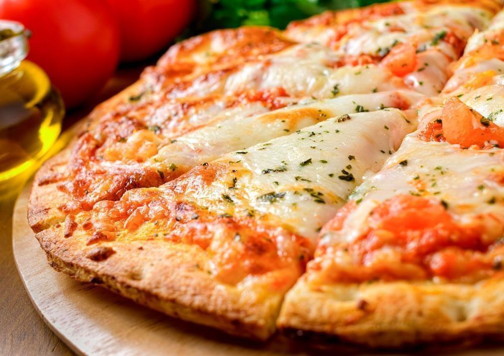 A Melhor Pizza Portuguesa Caseira Do Mundo