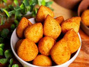 Coxinha de batata doce: crocância com sabor inovador