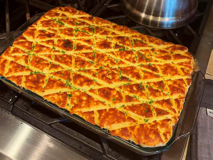 Bolo de batata com carne moída: conforto em cada garfada