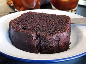 Bolo de chocolate sem glúten: derrete na boca!