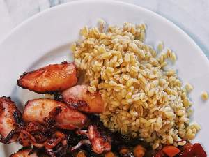 Arroz integral na pressão: rápido e perfeito
