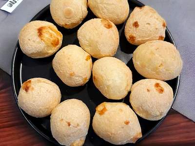 Pão de Queijo Com Polvilho Azedo para Degustar um Lanchinho Especial