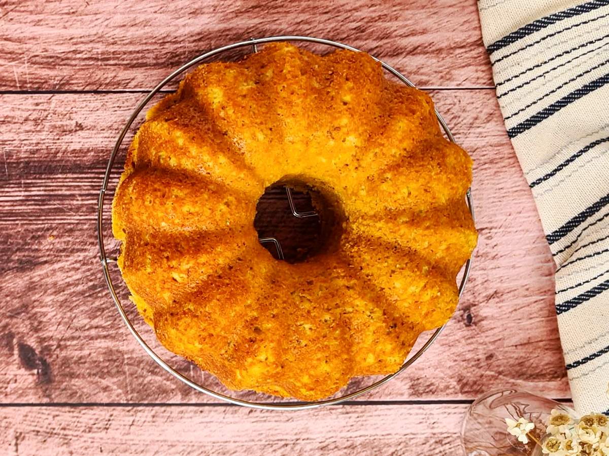 Bolo de Fubá sem Ovo - Receitas Rápidas e Fáceis