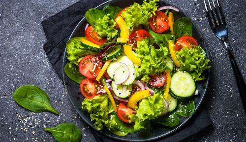 Saladas Cruas Com Outras Opções Deliciosas para Elevar o Seu Prato Ao Próximo Nível
