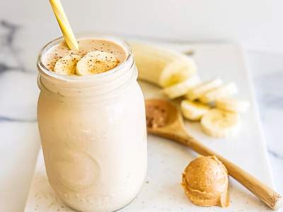 Smoothie de Banana Refrescante E Diversas Outras Possibilidades