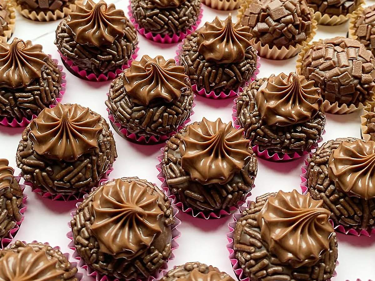 11 Receitas de Brigadeiro de Nutella + Variações Sensacionais Par Alegrar As Festinhas