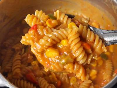 16 Receitas de Macarrão de Panela de Pressão COM Preparos Incríveis Para Todas As Ocasiões