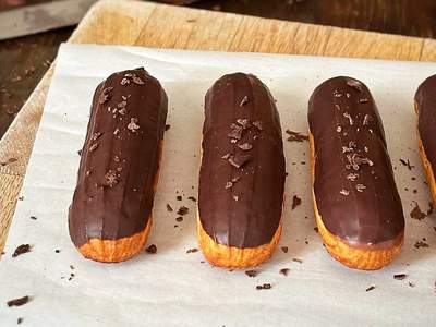 Receita de Éclair E Outras Versões Saborosas para Comer Em Qualquer Ocasião