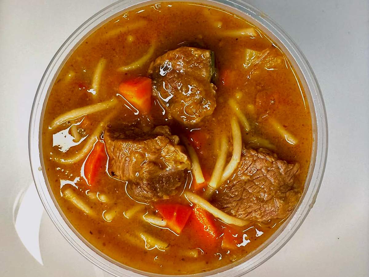 18 Receitas de Sopa de Carne MAIS Propostas Para os Dias Frios