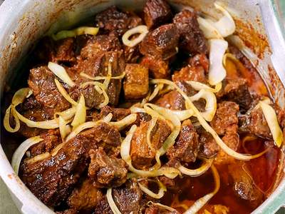 Costela Na Panela de Pressão Com Cebola + Variações Deliciosas para Seu Almoço