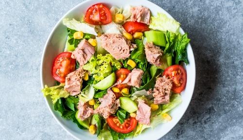 Salada de Atum & Outros Tipos Que Farão Sucesso Em Sua Casa