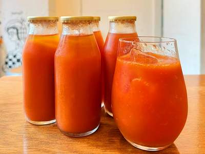 Suco de Tomate E Outras Opções para Utilizar Essa Fruta de Maneira Diferente