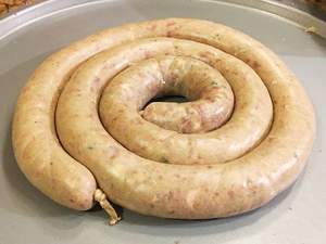 Linguiça Cuiabana: Receita que Samba no Paladar
