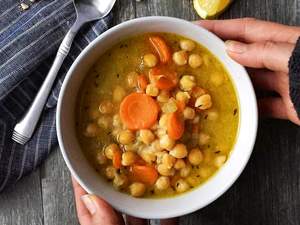 Sopa de Grão de Bico + Alternativas Saudáveis para Deixar o Dia Mais Aconchegante