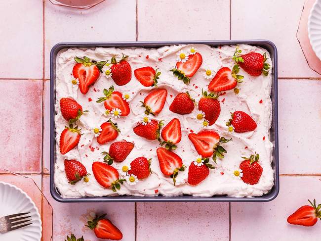 12 Receitas de Delícia de Morango + Versões para Adocicar a Vida