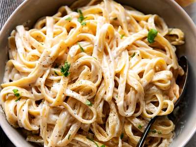 Macarrão Com Requeijão Super Cremoso Com Temperos Variados e Maravilhosos