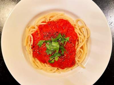 Macarrão Ao Sugo Fácil E Excelentes Combinações Cheias de Sabor