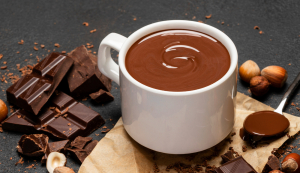 Chocolate Quente Cremoso Fit para Manter A Dieta no Inverno