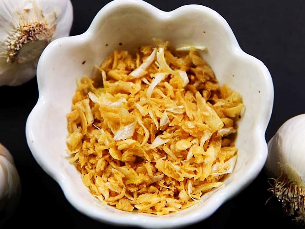 18 Receitas com Alho Frito Junto de Pratos Selecionados Para Você Conhecer e Degustar