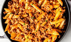 Macarrão De Panela De Pressão Com Carne Moída