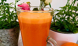 Suco de laranja com cenoura: energia dourada