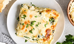 Lasanha de Frango com Molho Branco: Sabor Cremoso