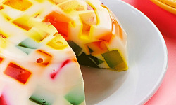 Gelatina Colorida: Receita que Brilha no Paladar