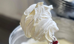 15 Receitas de Buttercream Mais Opções Sensacionais para Suas Sobremesas